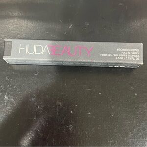 Huda beauty #bombbrows